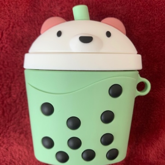 Boba Polar Bear Apple AirPods Case - Picture 2 of 2